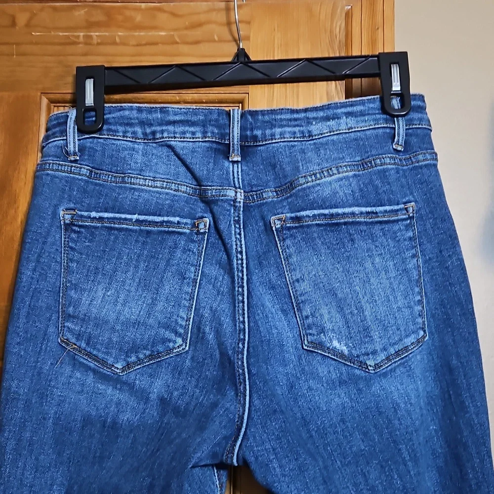 Women's Blue Ankle Cropped Jeans - Picture 8 of 12